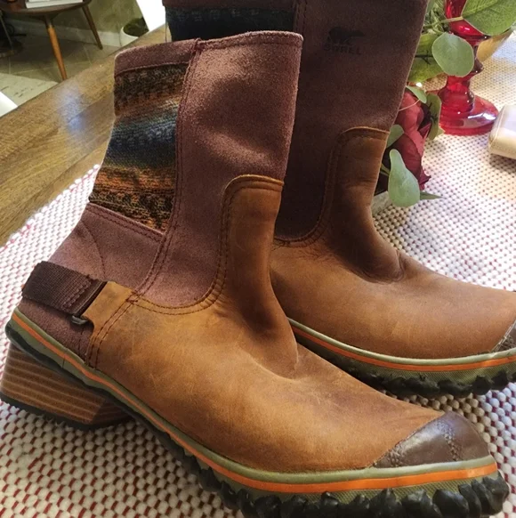 Sorel Madder Slimshortie Boots - Picture 9 of 9